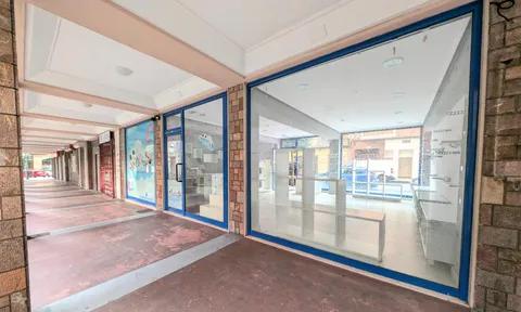 Commercial property in Artosa (Langreo), Asturias